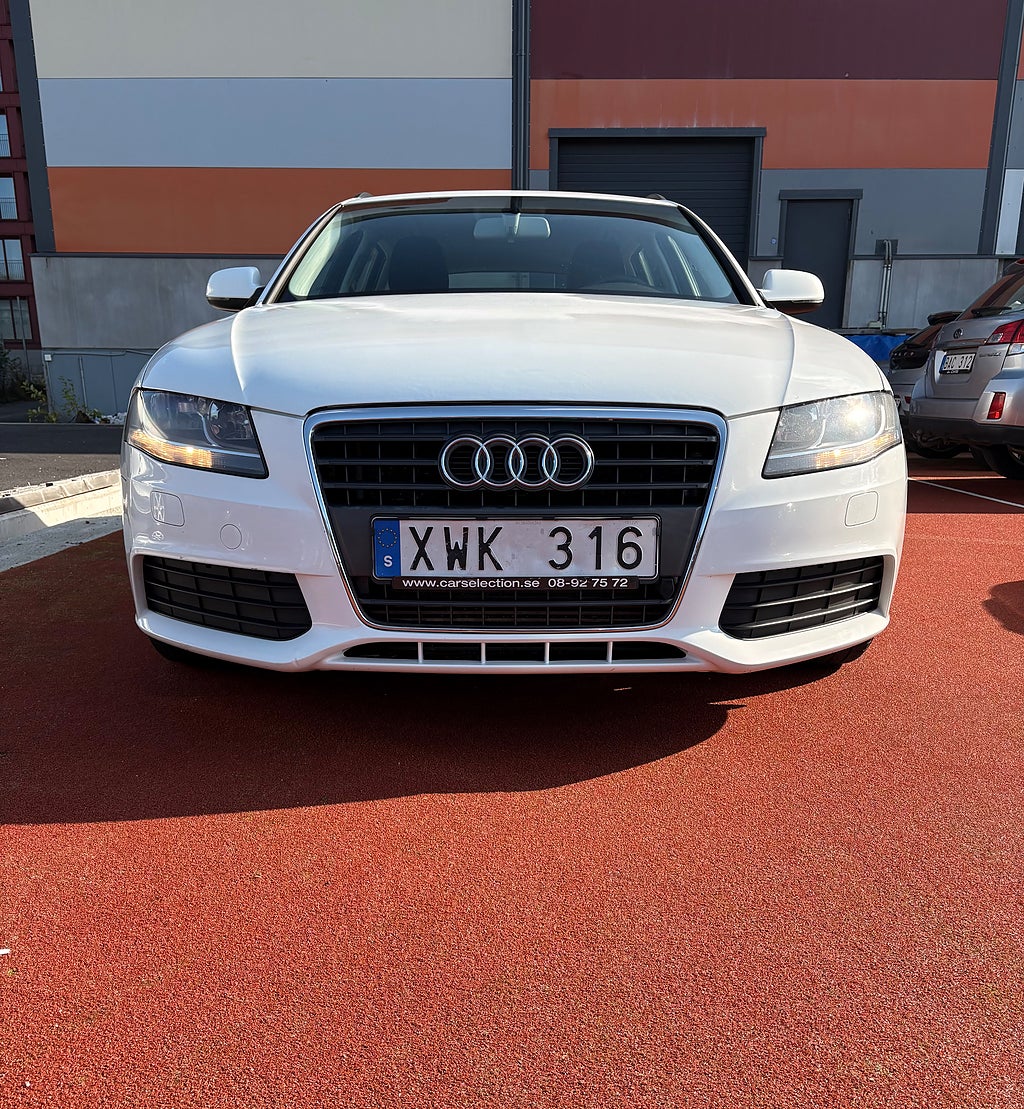 Audi A4 Avant 2.0 TDI DPF Base 