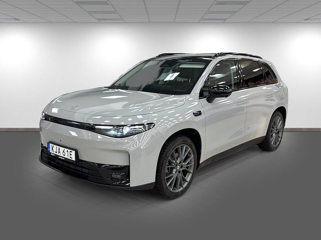 Leapmotor C10 ProMax 299hk 510km räckvidd  81,9 kWh batteri NYHET!