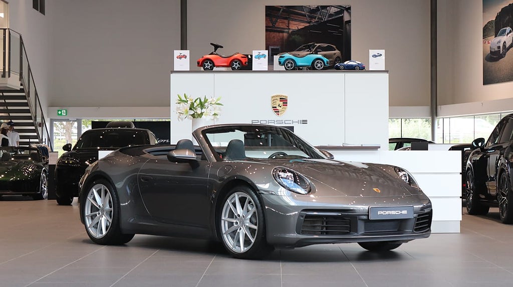 Porsche 911 Carrera Cabriolet