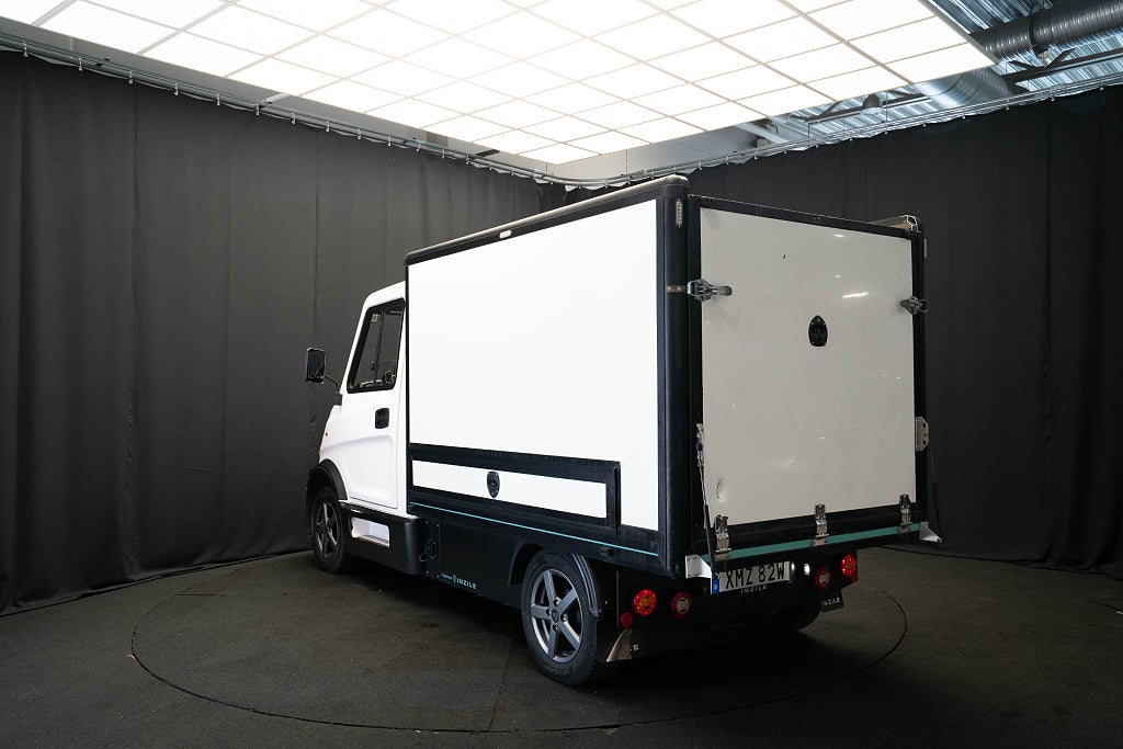 INZ Pro4 Inzile Pro4 FLAK UTFÄLLBAR RAMP CARPLAY MOMS