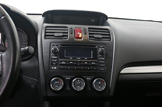 Halvkombi Subaru XV 10 av 19