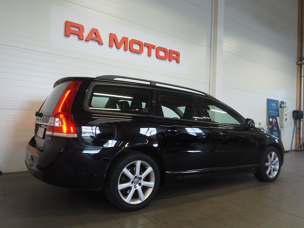 Volvo V70 D3 150hk Classic Kinetic D-Värmare P-Sensorer VOC 2016