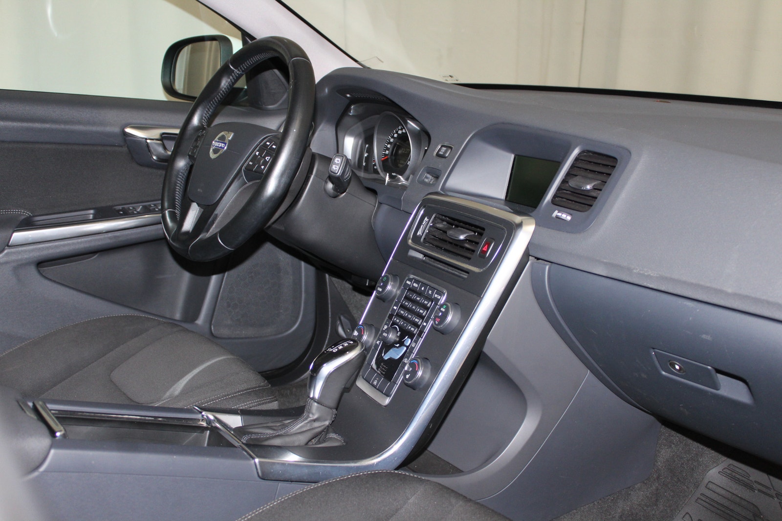 Volvo V60 D2 115HK, Powershift, Drag, S&V-hjul 2014 - miniatyr 17