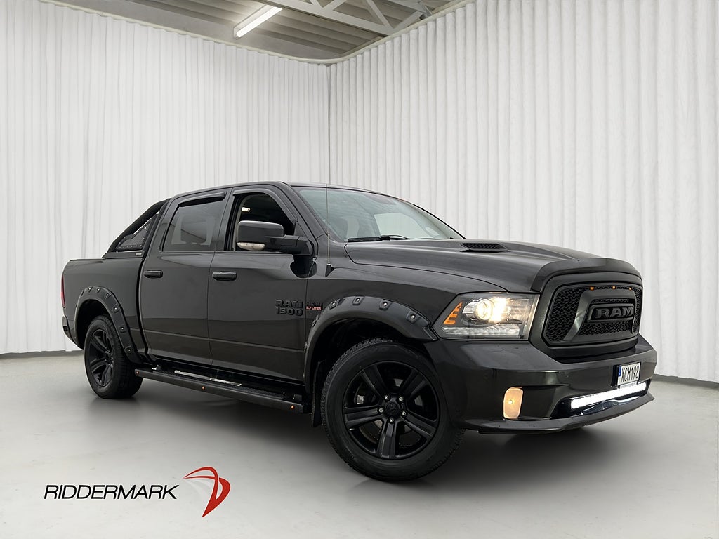 RAM 1500 Sport 5.7 4x4 Drag Luft Taklucka Alpine Skinn MOMS