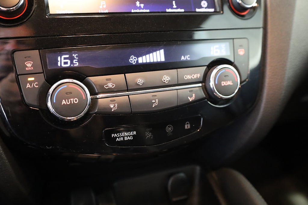 Nissan Qashqai 1.3 DIG-T DCT Acenta Kamera PDC Blåtand 2021