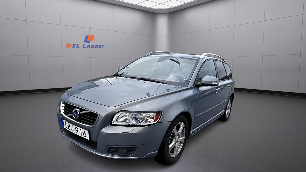 Volvo V50 D4 Geartronic Summum 177hk/Ny besiktad/Ny servad/Drag