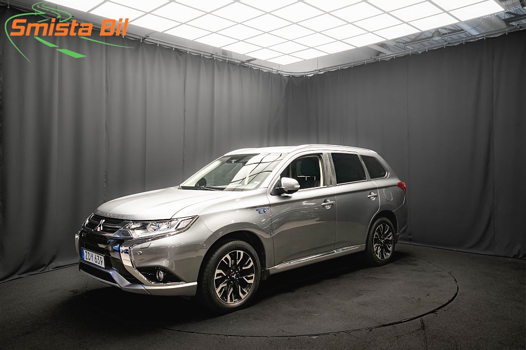 Mitsubishi Outlander PHEV AWD BUSINESS LÄDER DRAG 360° ELSTOL