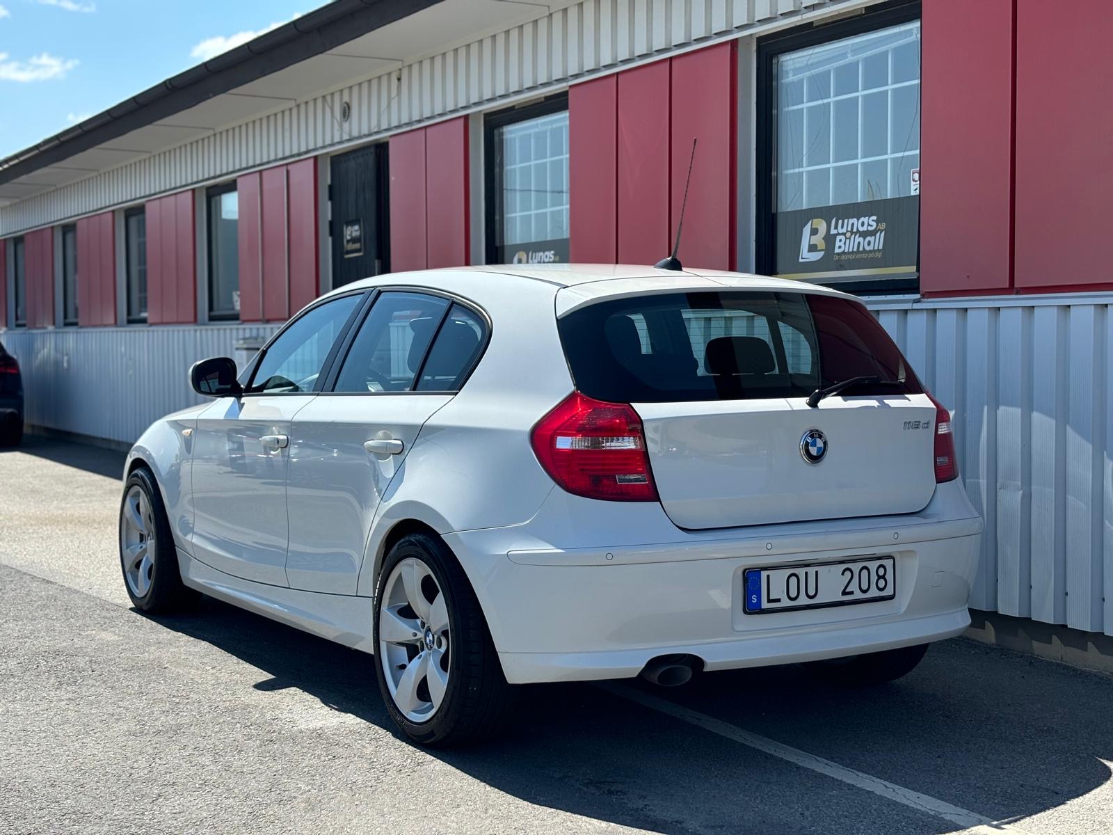 BMW 116 d 5-dörrars Comfort Euro5/Ränta 2011, kuva 4/49