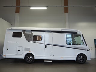 Husbil-integrerad Knaus 600 MG VAN I PLATINUM 3 av 21