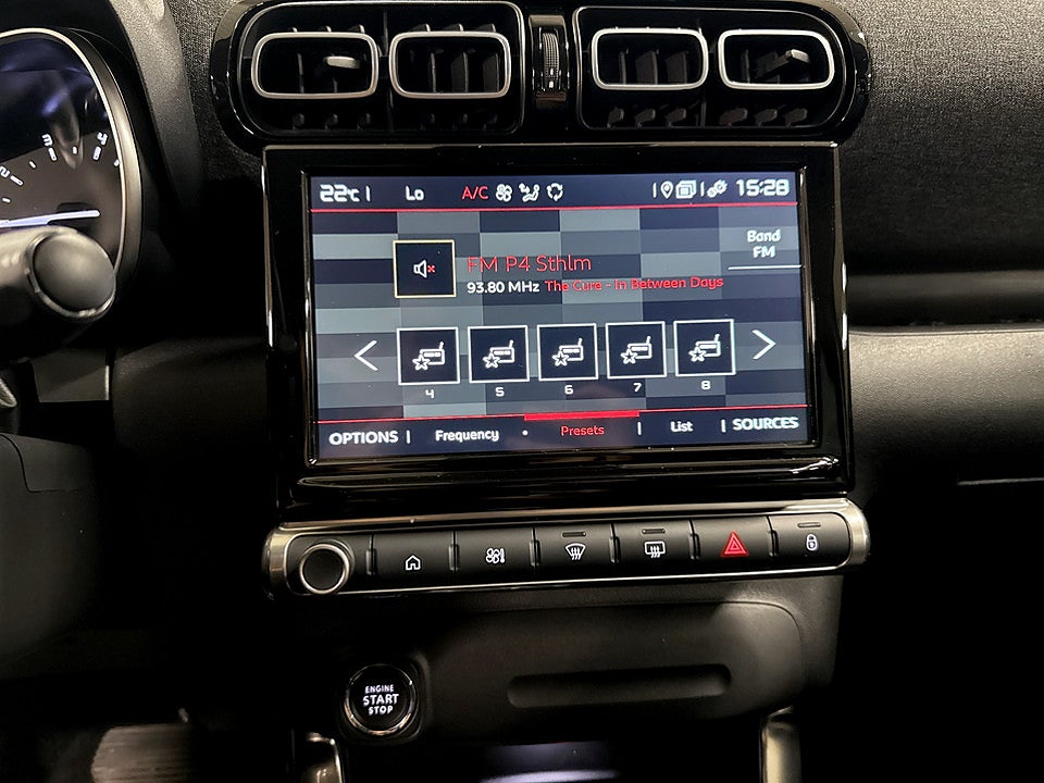 Bild på Citroën C3 Aircross Shine 1.2 PT Aut P-SENSORER NAVI