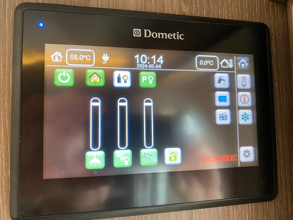 Kabe Royal 780 ETDL KS  / Mover / AC / Ugn / 3.339kr/mån - Kabe