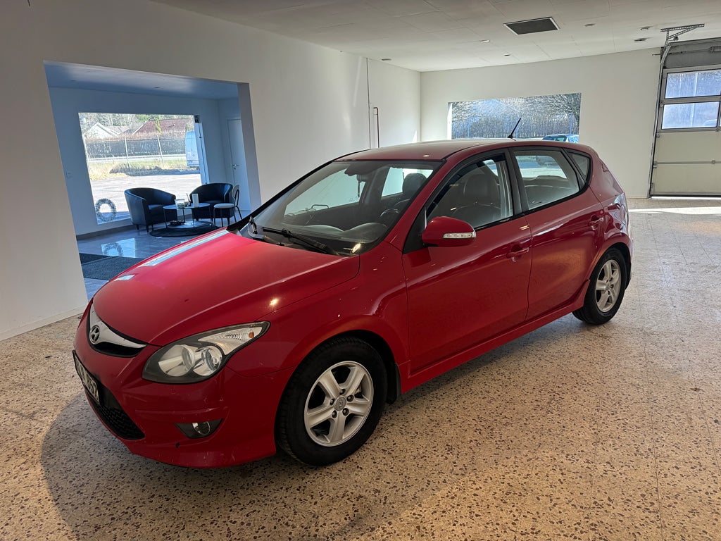 Hyundai i30 1.6 CRDi Business välvårdad 