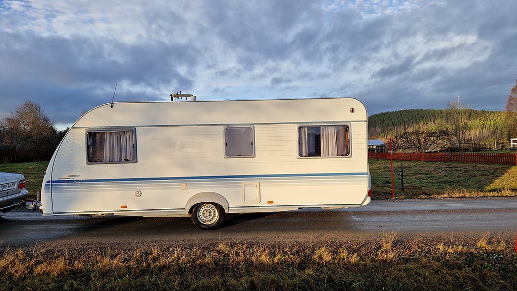 Adria ADRIA ADORA 552 UL 552 UL