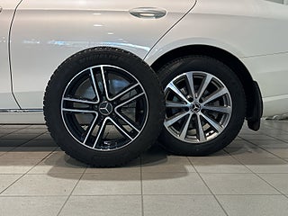 Mercedes-Benz E 220 d 4MATIC 9G Avantgarde Drag Dvärm Pano GPS 360° SoV – bild 20
