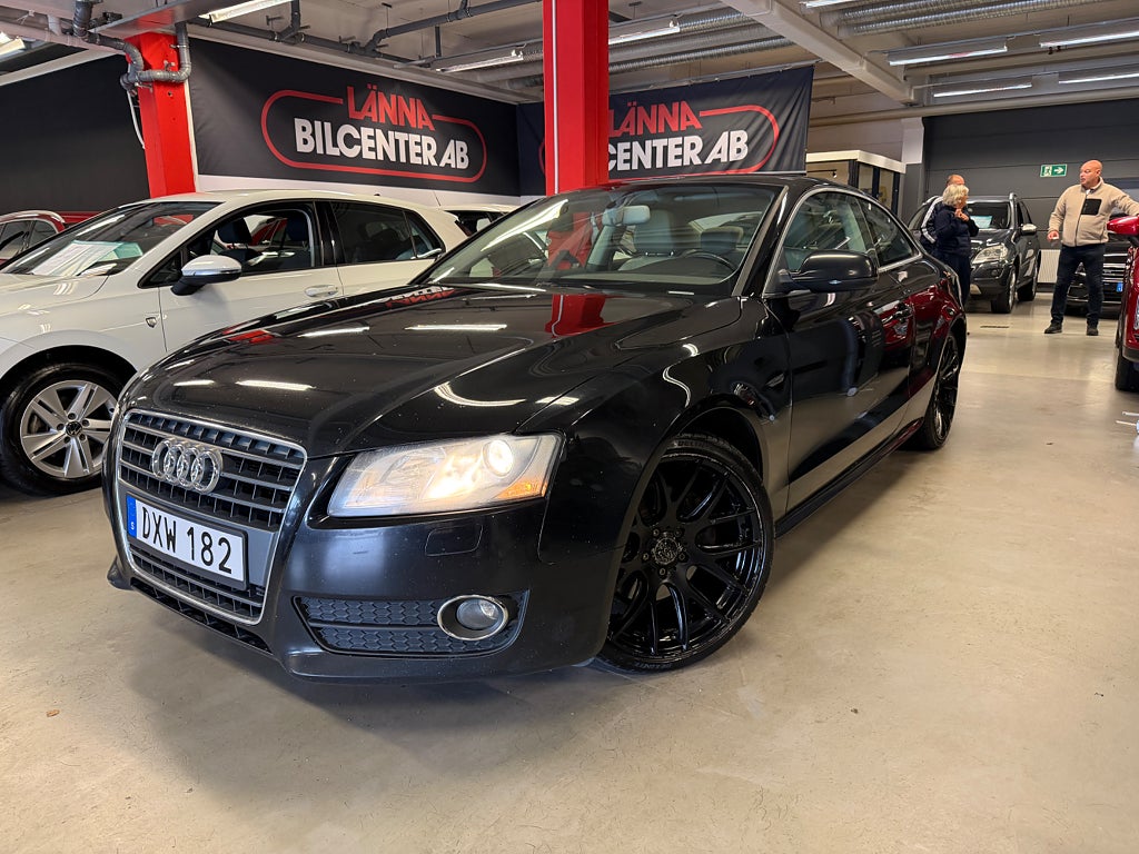 Audi A5 2011 - miniatyr 2