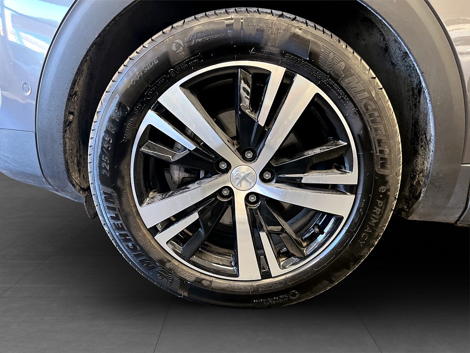 Bild på Peugeot 3008 GT 1.2 PT 130hk Aut B-KAMERA DRAG