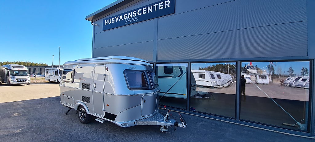 Hymer Eriba 420 Triton "Långbädd + Mover + Truma Gas & El"