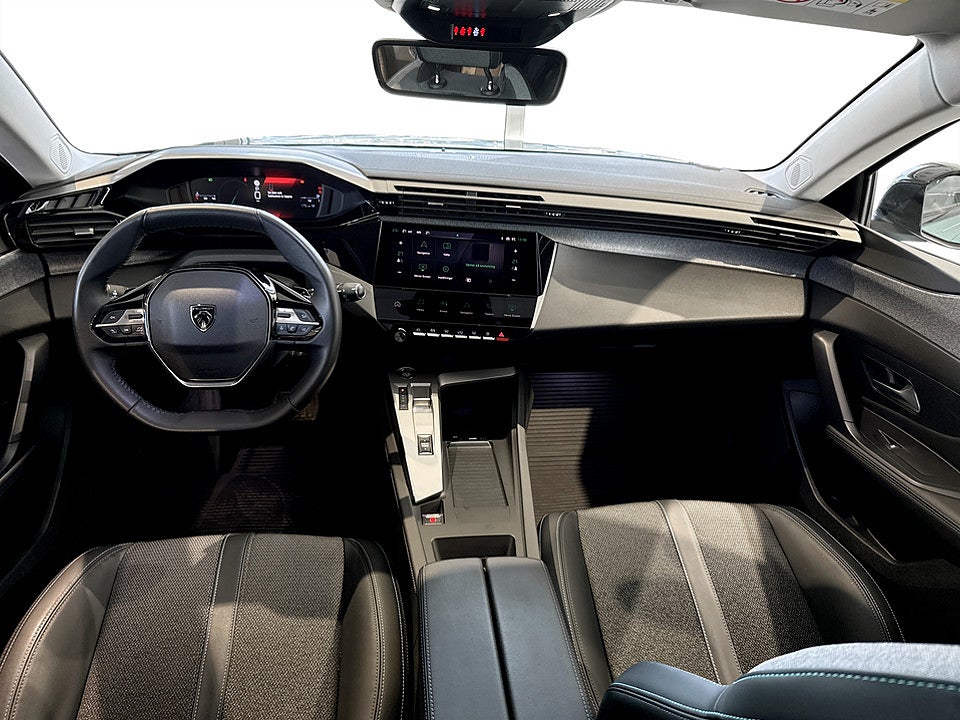 Bild på Peugeot 308 SW Allure Pack 1.2 PT 130hk Aut B-KAMERA CARPLAY