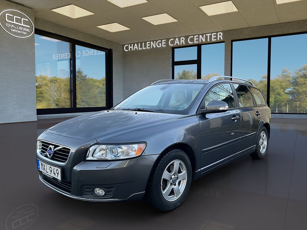 Volvo V50 2.0 Momentum Euro 5 Skinn LM S+V däck 1 Ägare