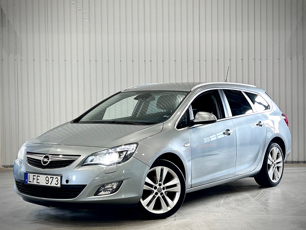 Opel Astra Sports Tourer 1.4 Turbo DRAG M-VÄRM SPORTPAKET 140HK