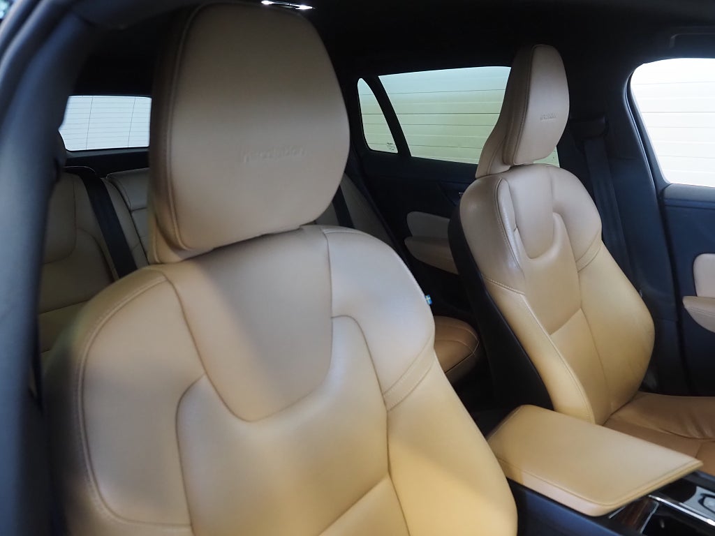 Volvo V60 T5 Geartronic Inscription Värmare Drag Skinn BLIS 2019
