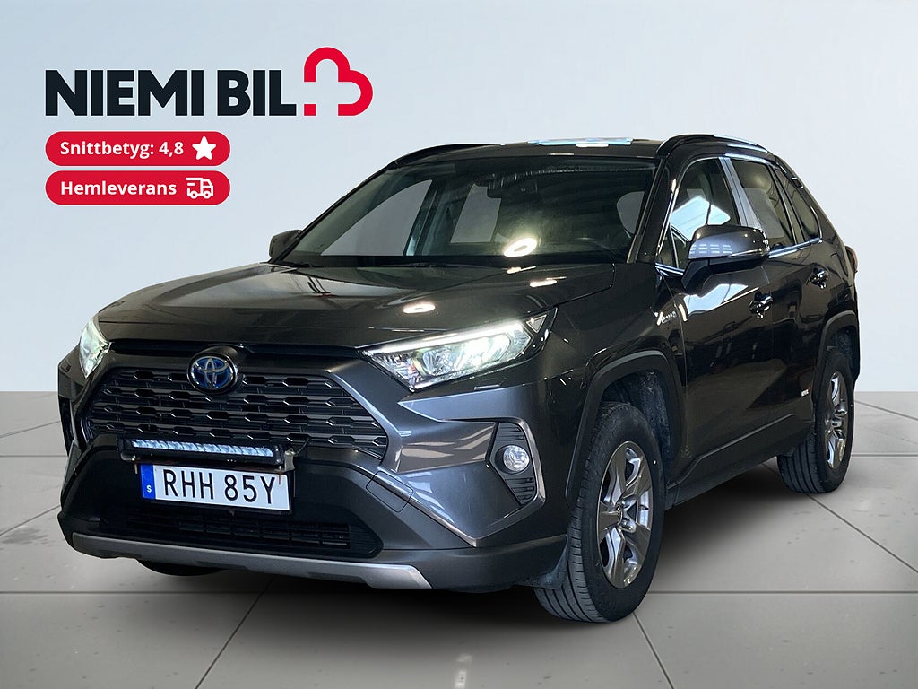 Toyota RAV4 Hybrid AWD-i E-CVT Kamera Värmare Psens S&V-däck