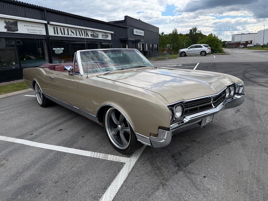 Oldsmobile Delta 88 Convertible 7.0 0kr insats 3516kr/mån