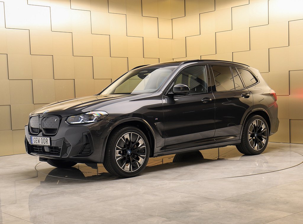 BMW iX3 M Sport Impressive Charged plus  