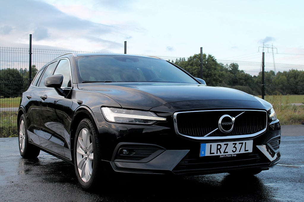 Volvo V60 D4 Geartronic Momentum Advanced Euro 6 Dragkrok