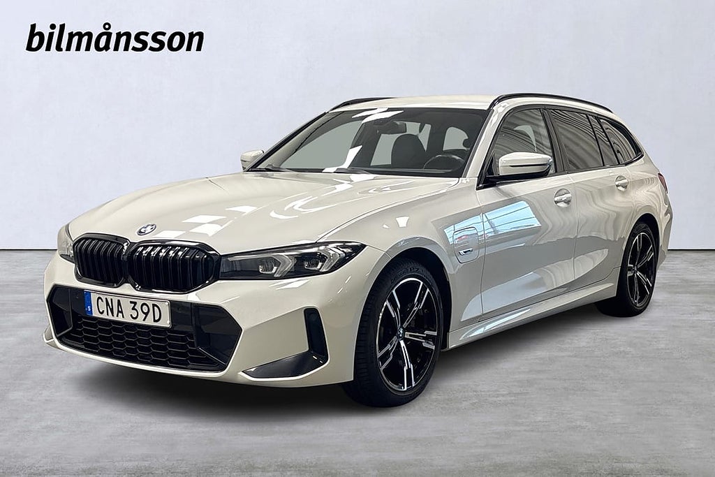 BMW 330e E Touring M-Sport 292hk