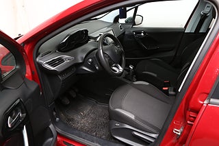 Halvkombi Peugeot 208 9 av 22