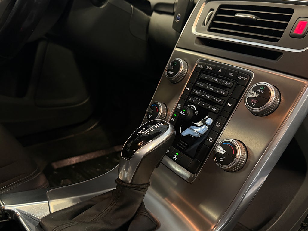 Volvo V60 2015 - miniatyr 20