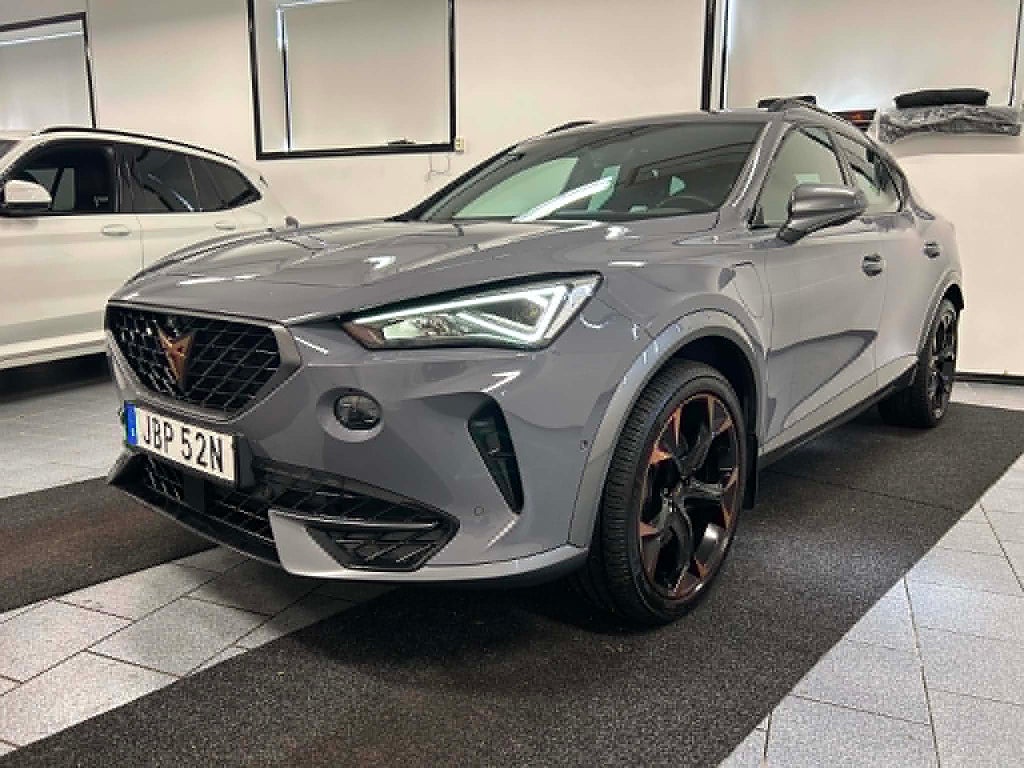 Cupra Formentor VZ e-Hybrid 245 hk Panorama Euro 6 MOMS