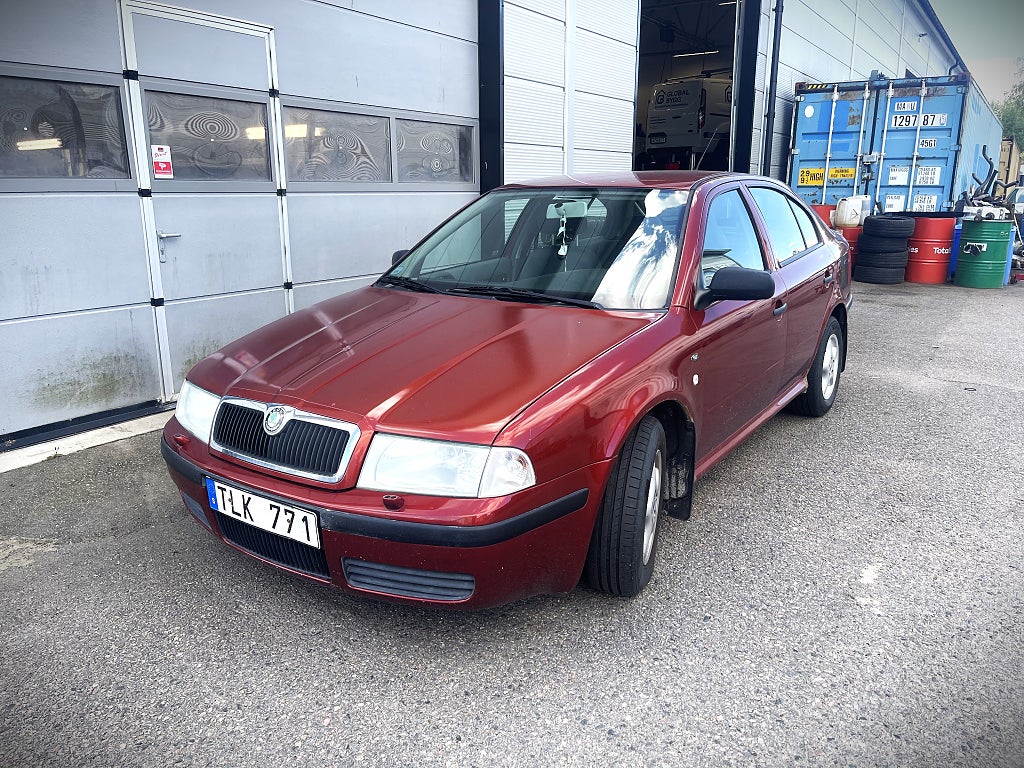 Skoda Octavia Tour 1.6 MPI Drag Euro 4