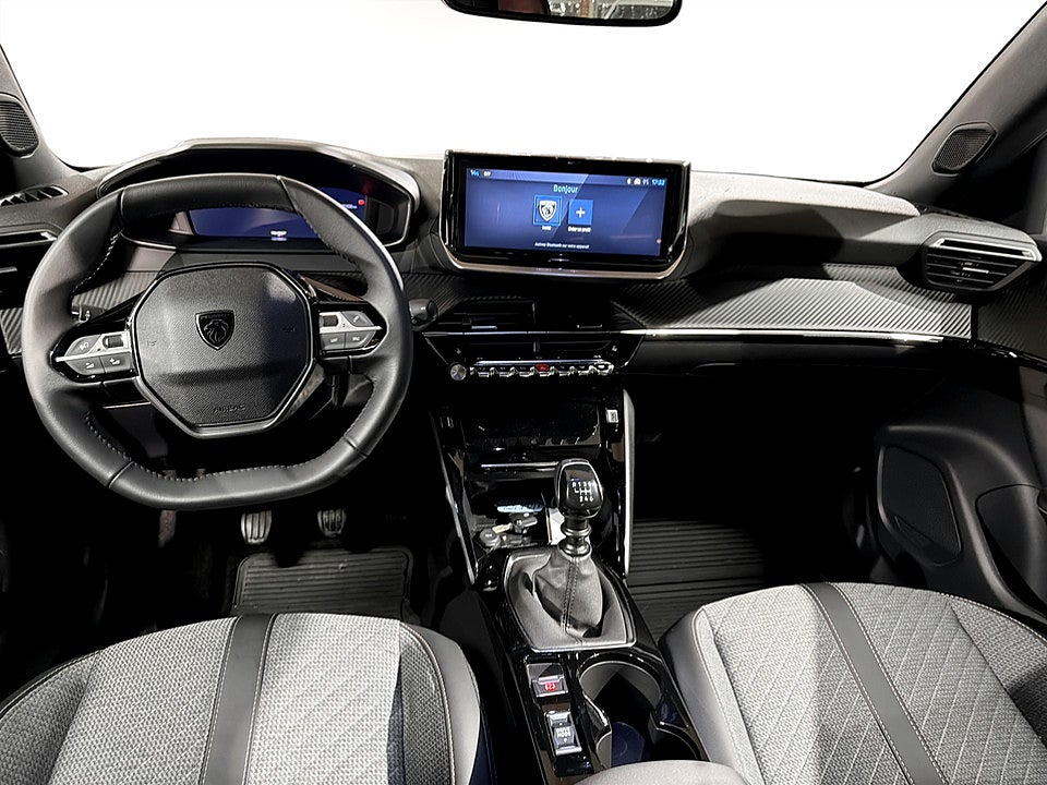 Bild på Peugeot 2008 Allure 1.2 PT 130hk Aut CARPLAY P-SENSORER