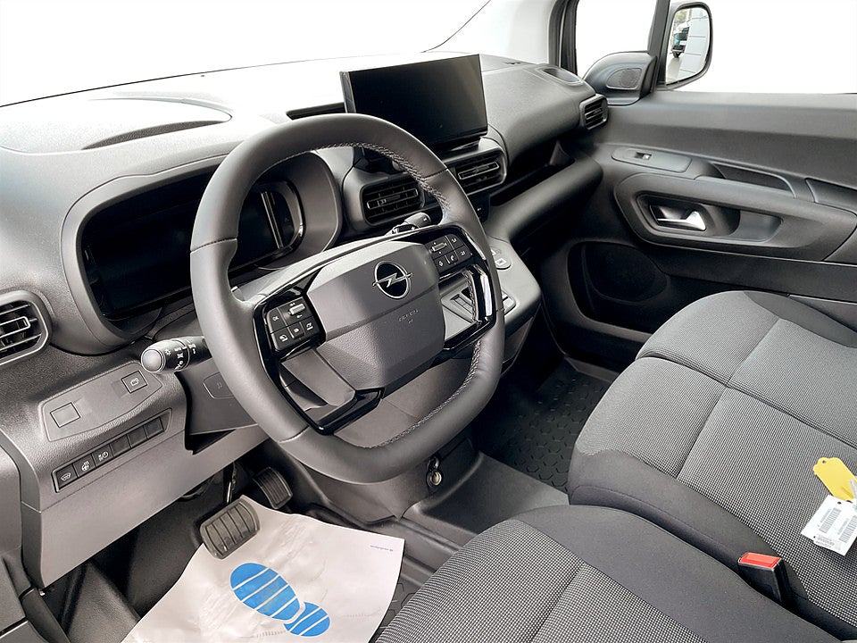 Bild på Opel Combo Elite+ 130hk Aut L2 - EDITION! VÄRMARE & DRAGKROK INGÅR