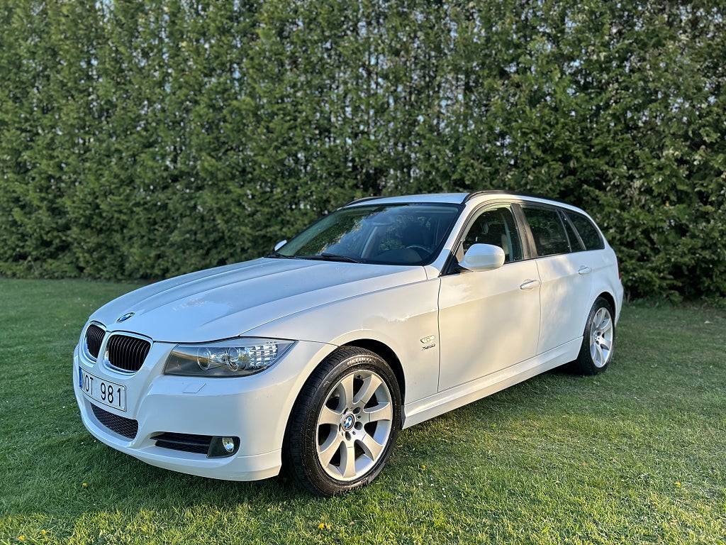 BMW 320D xDrive Touring Automat 