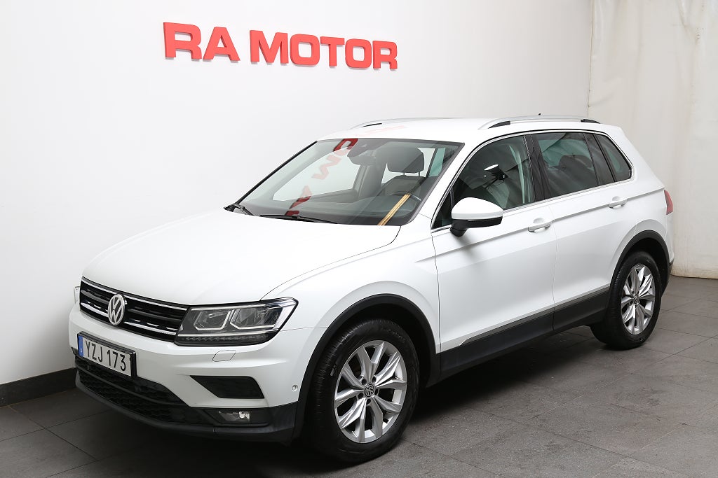 Volkswagen Tiguan 1,4 TSI Executive 4M Kamera P-Värmare Drag 