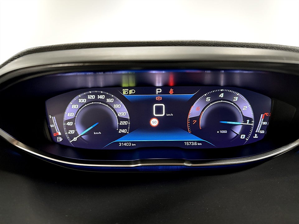 Bild på Peugeot 5008 GT 1.2 PT 130hk Aut 7-SITS B-KAMERA