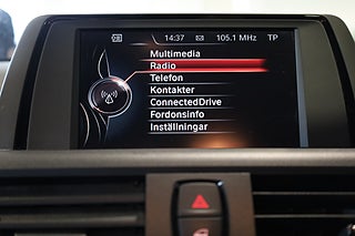 Halvkombi BMW 118I 18 av 25