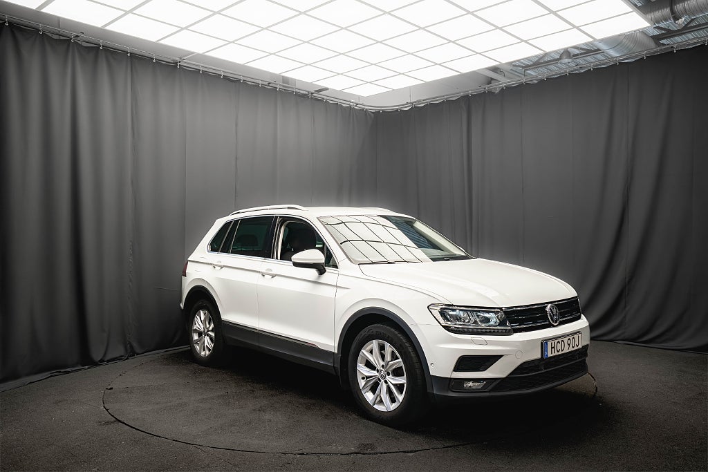 Volkswagen Tiguan 2.0 TSI 4Motion B-VÄRMARE DRAG KAMERA CARPLAY 190hk