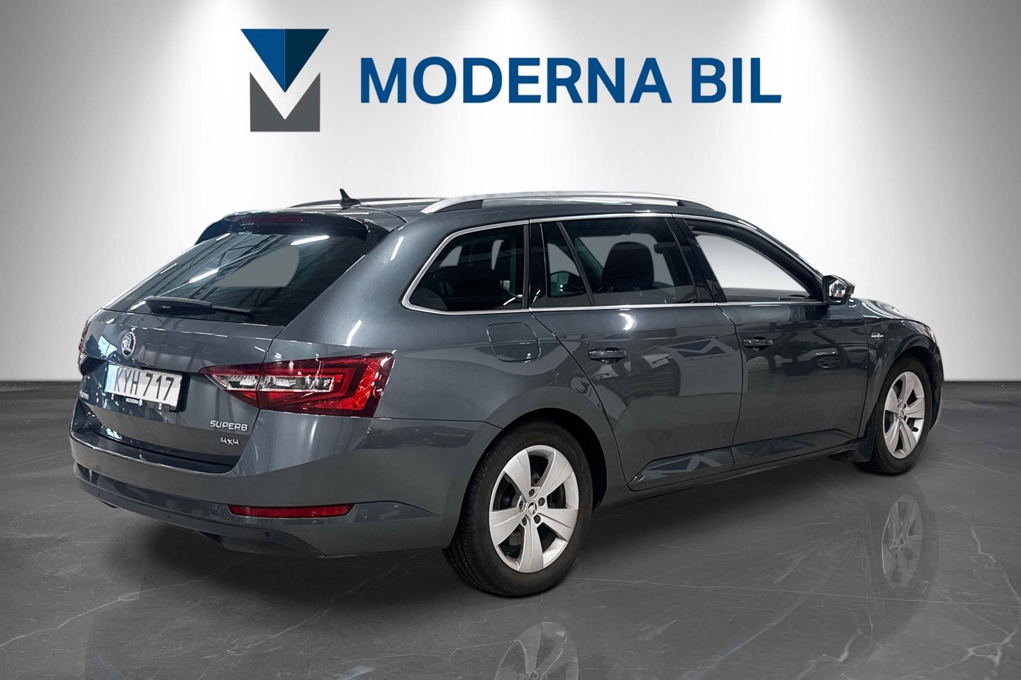 Skoda Superb 2018, kuva 6/61