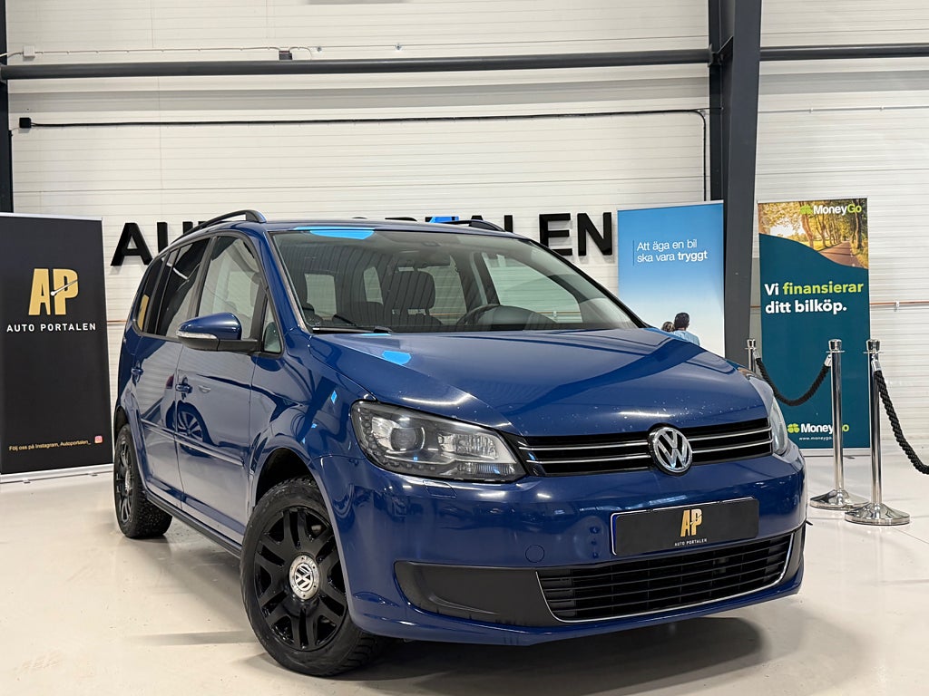 Volkswagen Touran 7-sits 2.0 TDI 140HK DPF Aut Drag Kamrem bytt Ny bes