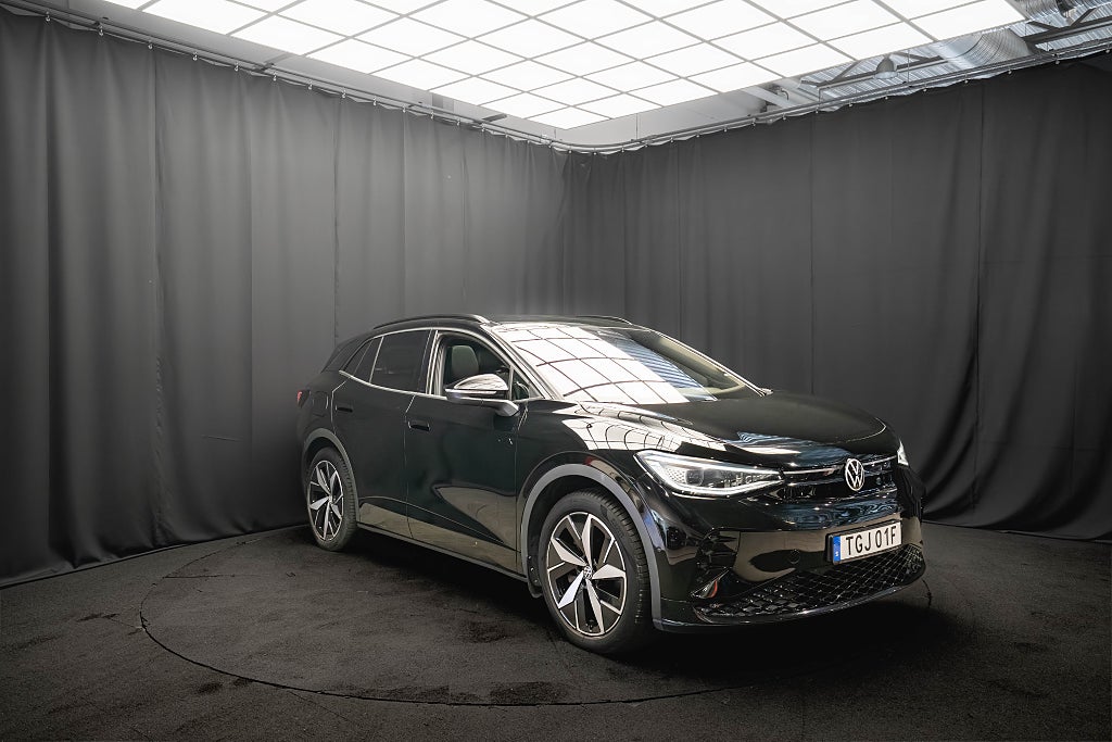 Volkswagen ID.4 GTX 4M PANO DRAG 360° EL-BAKLUCKA 1-ÄGARE 94.5%SoH MOMS