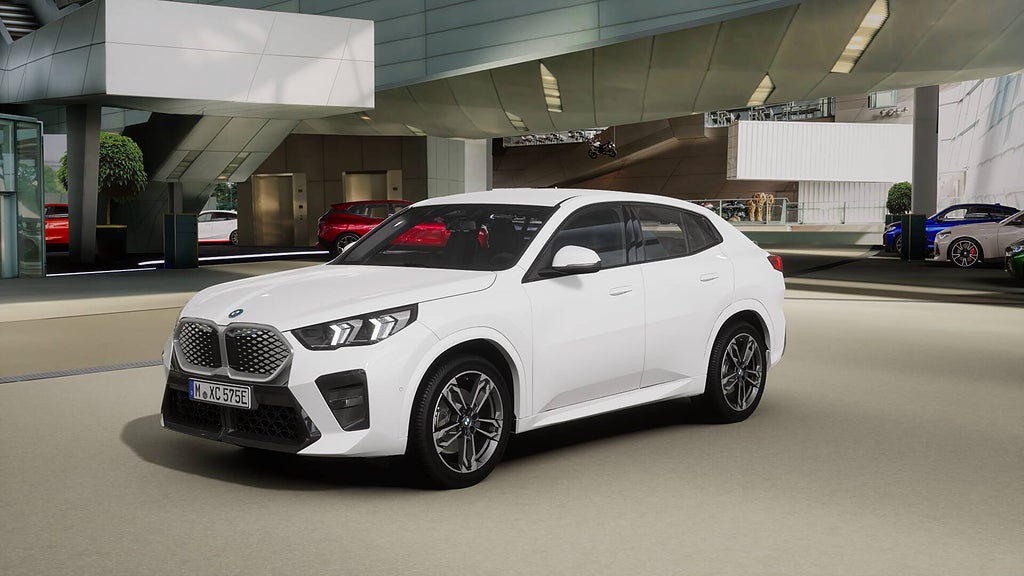 BMW iX2  xDrive30 M-Sport Active Edition: 4.995kr/mån//BUSINESS LEASE