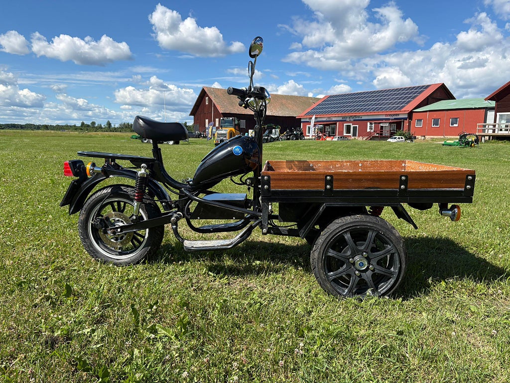 MGB Delivery FWD FLAKMOPED
