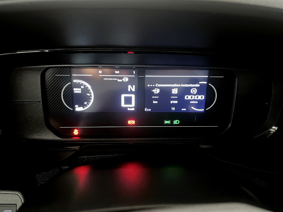 Bild på Citroën Berlingo Crew Cab 130hk Aut - EDITION! SERVICE & V-HJUL INGÅR!