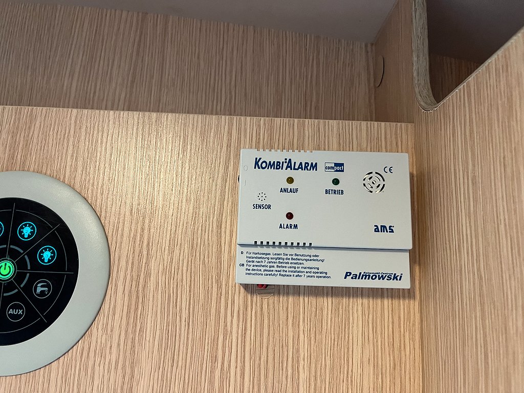 RIMOR Dynamic / Solcell / 6 bältad / B-körkort / 4 bäddar - RIMOR