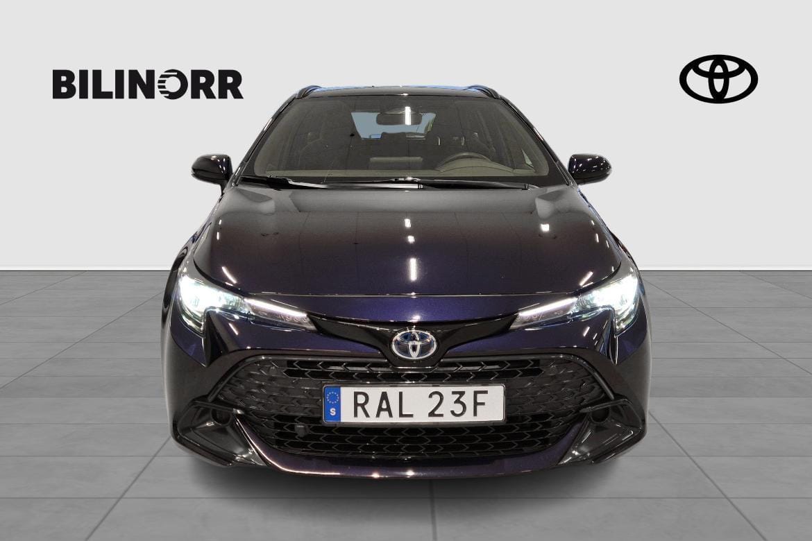 Toyota Corolla 2023, bild 6/10