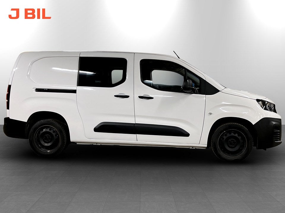 Bild på Peugeot Partner PRO Crew Cab 1.5 BHDi 100hk - DRAG, P-SENSORER